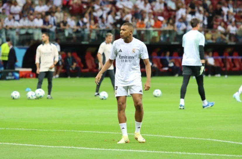 Kylian Mbappe 10 | Real Madryt 2024/25