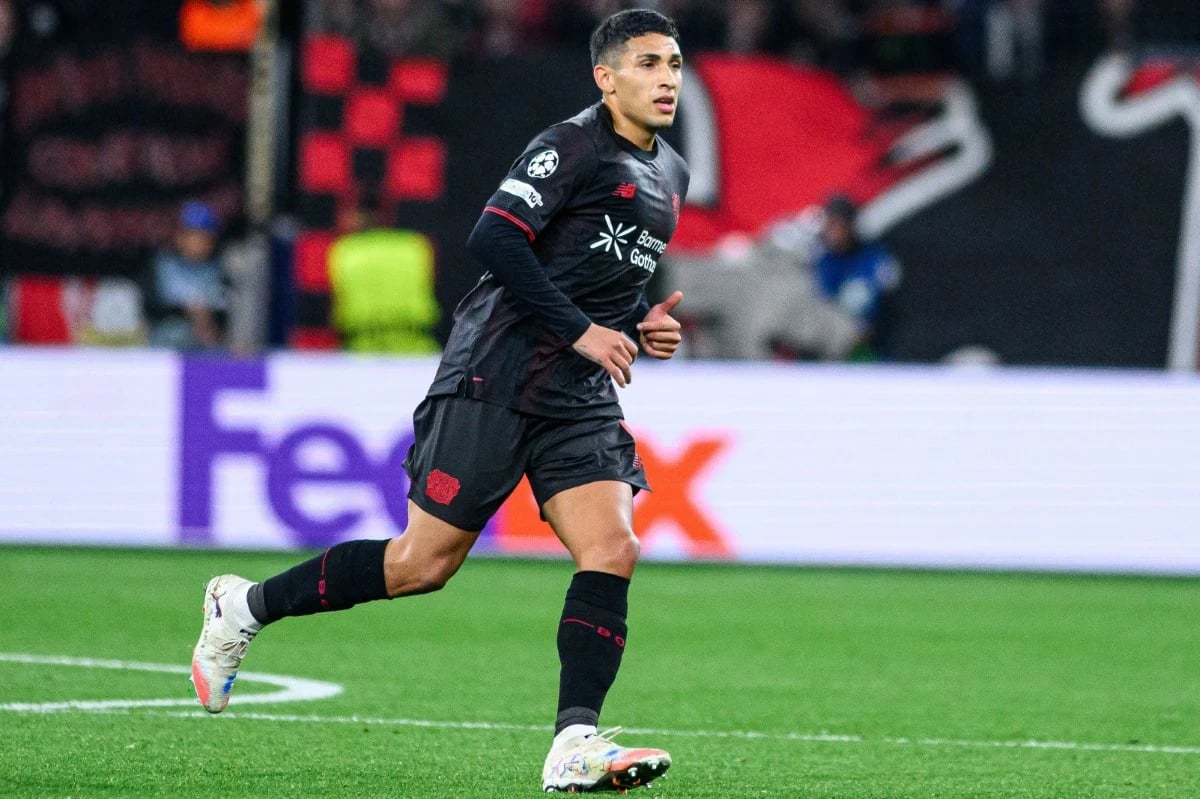 Bayer Leverkusen - Equi Fernandez 1