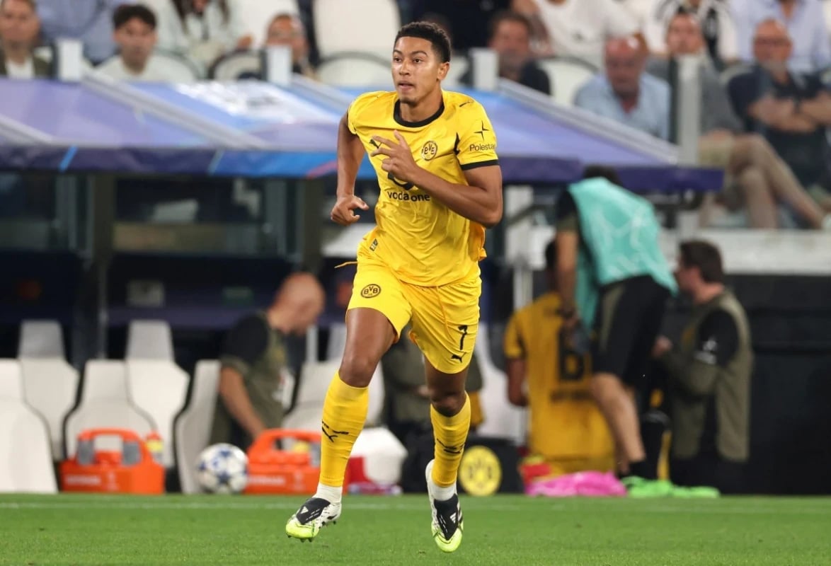 Borussia Dortmund - Jobe Bellingham 1