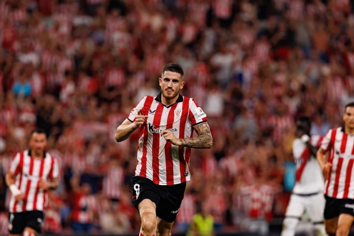 Athletic Bilbao - Oihan Sancet 1