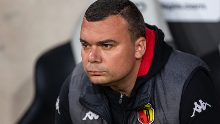 Jagiellonia Białystok poinformowała o nieprzedłużeniu wygasającego kontraktu z Pawłem Olszewskim. 26-letni obrońca zasili Polonię Warszawa, w ramach wolnego transferu. Umowa będzie obowiązywać do końca sezonu 2026/27. Olszewski był związany z Jagiellonią od lipca 2015 roku, kiedy zasilił jej młodzieżową drużynę. […]