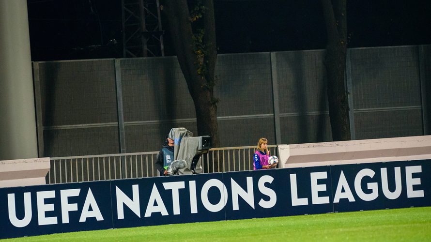 Dzisiaj o godzinie 20:45 na stadionie Parc des Princes w Paryżu, rozegrany zostanie mecz Francja – Włochy w ramach Ligi Narodów UEFA. W tym artykule znajdziecie wszystkie informacje dotyczące dostępnych transmisji telewizyjnych oraz online, zarówno płatnych, jak i bezpłatnych. Sprawdźcie […]