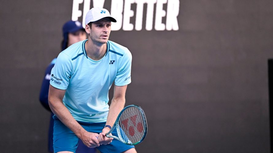 W czwartek, 15 maja 2025 roku, o godzinie 13:00 odbędzie się ćwierćfinałowy mecz ATP Rzym 2025, w którym Hubert Hurkacz zmierzy się z Tommy Paulem. W artykule znajdziecie pełne informacje na temat dostępnych transmisji – zarówno w telewizji, jak i […]
