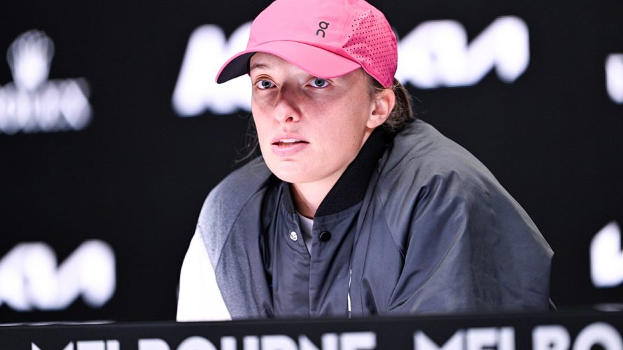 W sobotę fani tenisa będą mogli śledzić kolejne spotkanie Igi Świątek w turnieju WTA Rzym 2025. Tym razem polska liderka rankingu zmierzy się w 1/16 finału z amerykańską tenisistką Danielle Collins. Mecz rozpocznie się o godzinie 13:00, a jego szczegóły […]