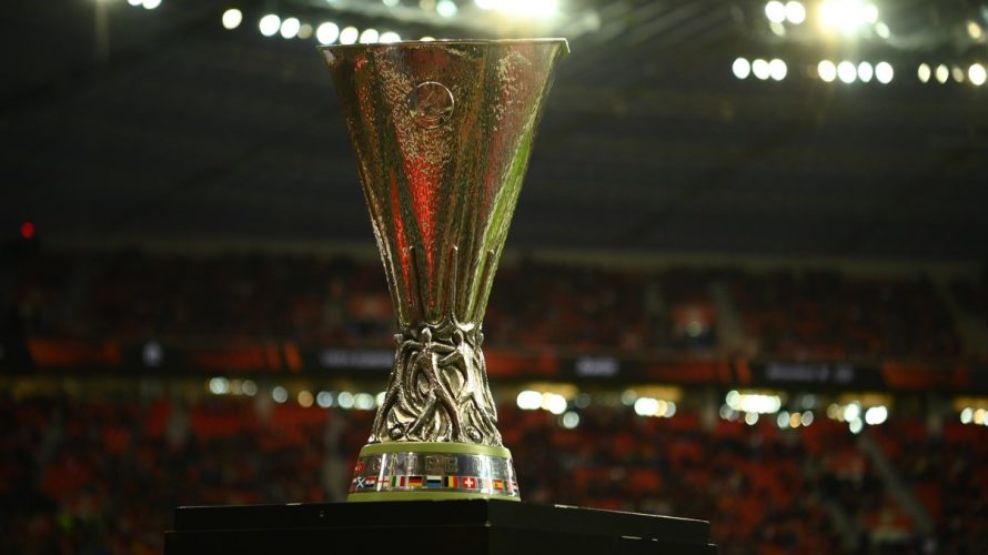 W dniach 28-30 stycznia w sportowych kanałach Polsatu będziemy mogli zobaczyć siedem meczów piłkarskich. Nadawca pokaże jedno spotkanie 18. kolejki Saudi Pro League i sześć 8. kolejki UEFA Europa League. 