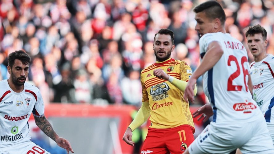 Polski Związek Piłki Nożnej poinformował, że mecz o Superpuchar Polski odbędzie się 2 kwietnia na Stadionie Narodowym w Warszawie.