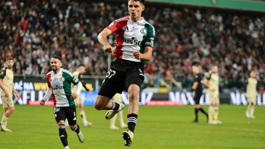 Legia Warszawa wygrała pierwszy ligowy mecz w 2025 roku. W spotkaniu 21. kolejki PKO Ekstraklasy podopieczni Goncalo Feio pokonali Puszczę Niepołomice 2:0.