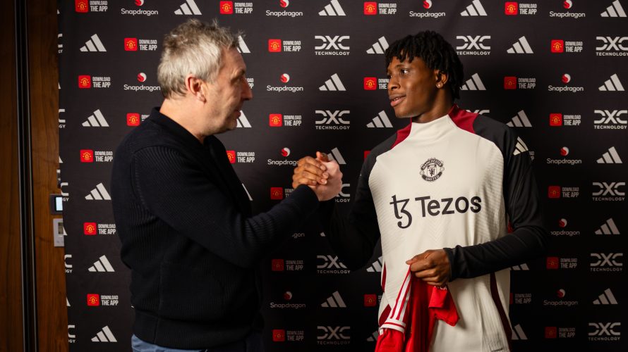Manchester United w niedzielne popołudnie poinformował, że ich nowym zawodnikiem został Patrick Dorgu.