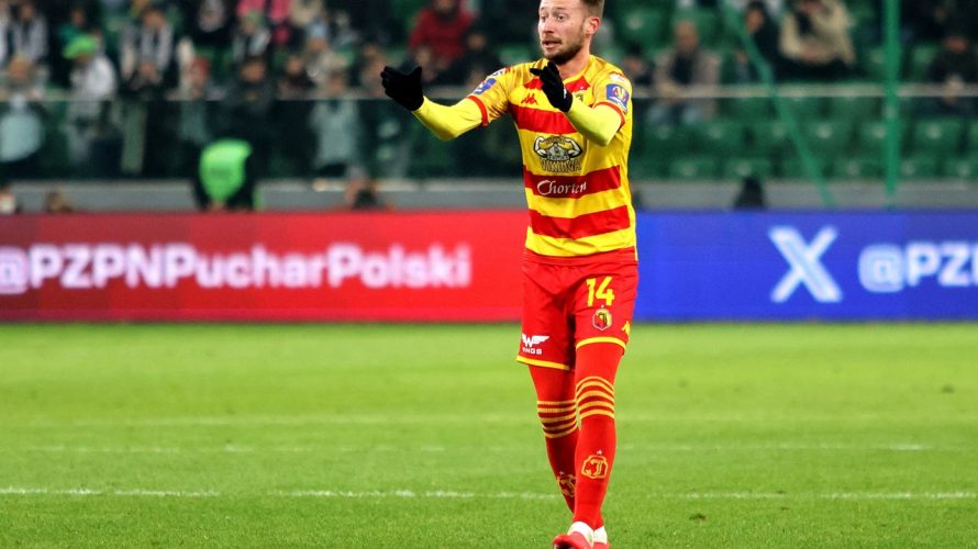 Jagiellonia Białystok zremisowała 1:1 z Górnikiem Zabrze w meczu 31. kolejki PKO Ekstraklasy. Prowadzenie gospodarzom dał Oskar Pietuszewski, a do wyrównania doprowadził Kryspin Szcześniak.