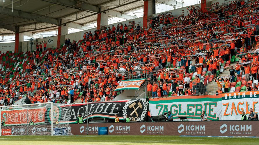 Zagłębie Lubin wygrywa na wyjeździe z Radomiakiem Radom 1:0, w meczu 27. kolejki PKO BP Ekstraklasy.  Nie ma wątpliwości, że obydwa zespoły podchodziły do tego spotkania w skrajnie różnych nastrojach. Radomiak, po słabiutkiej pierwszej części sezonu, wreszcie złapał pewną stabilizację, […]