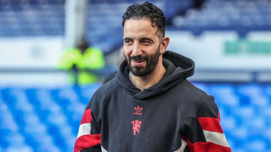 Można już śmiało powiedzieć, to jest najgorszy sezon w historii pobytu Manchesteru United w Premier League. Drużyna Rubena Amorima zajmuje obecnie 14. lokatę w angielskiej ekstraklasie i coraz bardziej spada w przepaść nijakości. Naprawić to mają letnie transfery a według […]