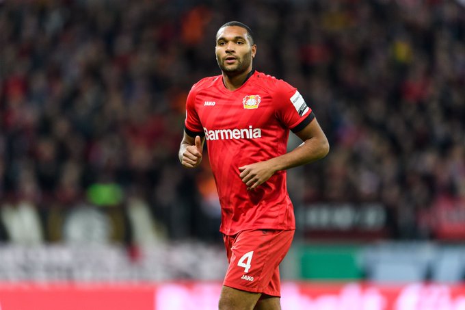 Jonathan Tah latem będzie wolnym zawodnikiem. Kilka klubów chciałoby go sprowadzić do siebie.