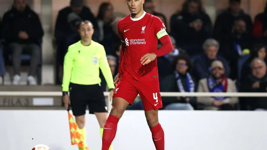 W dzisiejszej analizie przyjrzymy się zbliżającemu się meczowi pomiędzy Liverpoolem FC a Arsenalem Londyn, który odbędzie się 11 maja 2025 roku o godzinie 17:30 na stadionie Anfield w Liverpoolu. Artykuł ten zawiera szczegółową analizę, przewidywania bukmacherów, typy oraz aktualne kursy. […]