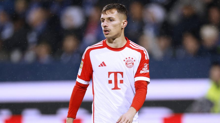 Bryan Zaragoza to transfer jeszcze z ery Thomasa Tuchela. Niemiec bardzo naciskał na transfer Hiszpana, jednak jak się okazało był to zupełnie nietrafiony ruch. Teraz jest on coraz bliżej odejścia z klubu, bo zgłosił się po niego jeden z klubów […]