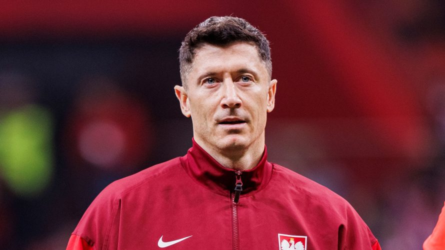 Po zakończeniu sezonu ligowego większość piłkarzy nie może jeszcze myśleć o wakacjach. Czekają ich jeszcze obowiązki reprezentacyjne i nie inaczej będzie z Polakami, którzy mają do rozegrania mecze z Mołdawią i Finlandią w ramach kwalifikacji do MŚ. Wiemy już, że […]