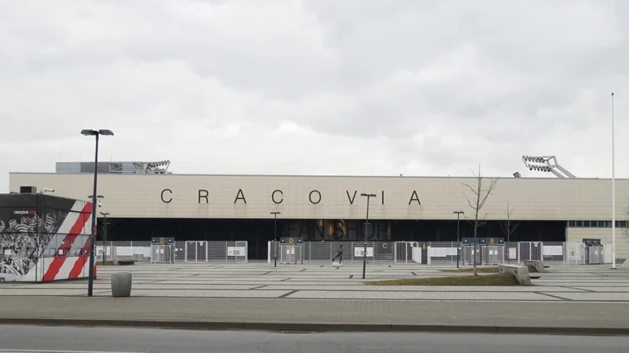 Poniżej przedstawiam statystyki, kursy i inne dane przed meczem Zagłębie Lubin &ndash; Cracovia. Spotkanie w ramach Ekstraklasy zaplanowano na niedzielę 3 maja 2026 roku o godzinie 14:45. Analiza dostępnych statystyk wskazuje na niską skuteczność Cracovii w wyjazdach oraz umiarkowaną defensywę [&hellip;]