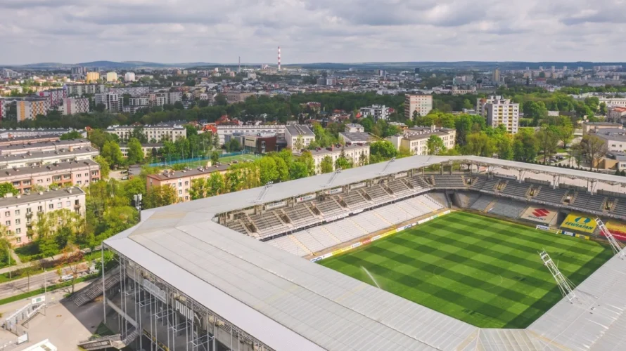 Przedstawiamy skr&oacute;t wideo z meczu Korona Kielce &ndash; GKS Katowice, w kt&oacute;rym można obejrzeć gole, najciekawsze akcje i najlepsze okazje bramkowe. Mecz Korona Kielce &ndash; GKS Katowice rozegrano w sobotę 25 kwietnia 2026 roku o 14:45. Spotkanie zakończyło się remisem [&hellip;]