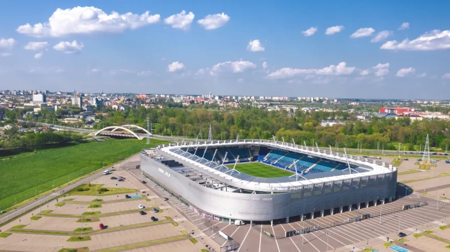 Przedstawiamy oceny piłkarzy po meczu Arka Gdynia &ndash; Motor Lublin. Sprawdźcie, kto został najlepiej oceniony, a kto otrzymał najniższe noty po tym spotkaniu. Arka Gdynia &ndash; Motor Lublin oceny piłkarzy po meczu Mecz Arka Gdynia &ndash; Motor Lublin został rozegrany [&hellip;]