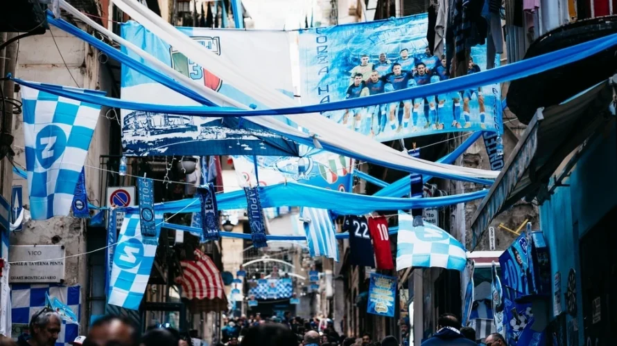 Prezentujemy oceny piłkarzy po meczu AS Roma – Napoli. Spotkanie rozegrano 30 listopada 2025 roku na Stadio Olimpico i zakończyło się zwycięstwem Napoli 1:0, poniżej znajdziecie oceny wszystkich zawodników. AS Roma – Napoli oceny piłkarzy Najwyższą notę w tym spotkaniu […]