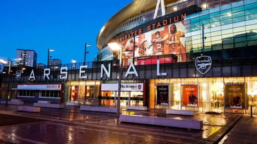 Przedstawiam oceny piłkarzy po meczu Arsenal &ndash; Fulham. Spotkanie zostało rozegrane w sobotę 2 maja 2026 o 18:30 i zakończyło się zwycięstwem Arsenalu 3:0. Arsenal &ndash; Fulham oceny piłkarzy po meczu Najwyższe noty po meczu otrzymali Viktor Gy&ouml;keres, kt&oacute;ry wyr&oacute;żnił [&hellip;]