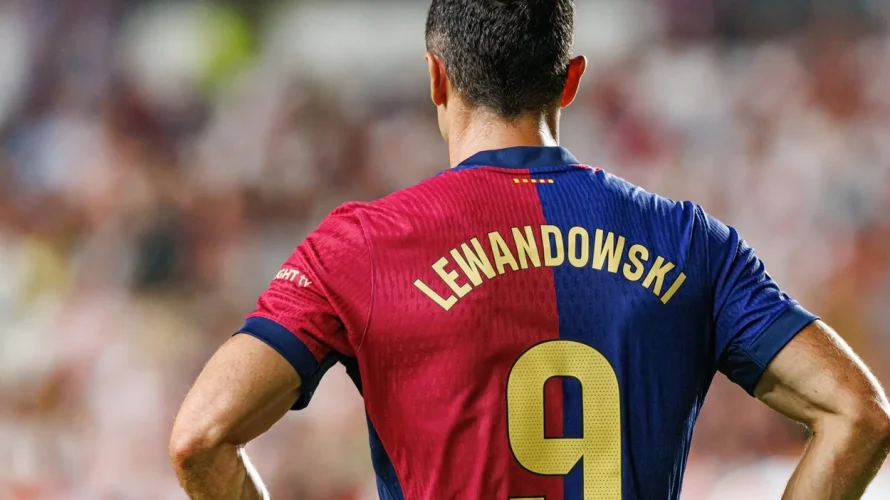 Przedstawiamy przewidywane składy na mecz FC Barcelona &ndash; Athletic Bilbao. Spotkanie zostanie rozegrane na stadionie Camp Nou w Barcelonie w sobotę 22.11.2025 o 16:15. FC Barcelona &ndash; Athletic Bilbao przewidywane jedenastki FC Barcelona: Przewidywany skład: Joan Garcia, Pau Cubars&iacute;, Eric [&hellip;]