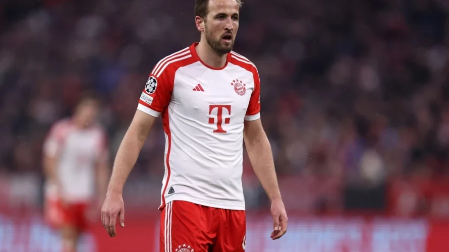 Poniżej przedstawiam statystyki, kursy i typy przedmeczowe dotyczące starcia Real Madryt &ndash; Bayern Monachium. Mecz zostanie rozegrany we wtorek 07.04.2026 o godzinie 21:00 w ramach rozgrywek Ligi Mistrz&oacute;w. Patrząc na ostatnie liczby, spodziewać można ofensywnego widowiska. Real Madryt wygrywał każde [&hellip;]