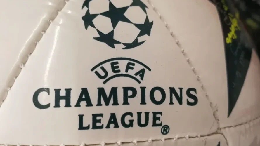 Karabach Agdam zremisował z Chelsea 2:2 w meczu 4. kolejki Ligi Mistrz&oacute;w, kt&oacute;ry odbył się w środę 5 listopada 2025 o 18:45 na stadionie Tofiq Bahramov w Baku. Poniżej przedstawiamy statystyki drużyn i piłkarzy po spotkaniu Karabach Agdam &ndash; Chelsea. [&hellip;]