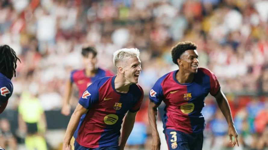 Poniżej znajdziesz zebrane statystyki, typy i kursy przed meczem FC Barcelona – Atlético. Spotkanie odbędzie się we wtorek 2.12.2025 o godzinie 21:00 w ramach rozgrywek La Liga. FC Barcelona prezentuje solidną serię na Camp Nou, notując cztery kolejne zwycięstwa u […]