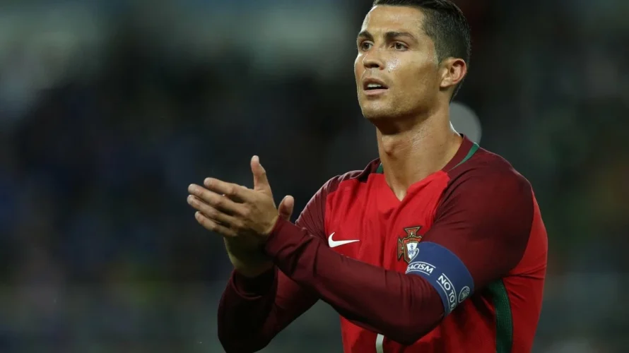 Już dziś mecz Portugalia &ndash; Węgry w ramach 8. kolejki eliminacji Mistrzostw Świata 2026. W tekście znajdziesz informacje o spotkaniu oraz szczeg&oacute;ły, gdzie oglądać transmisję tv i transmisję online na żywo. Kiedy i o kt&oacute;rej godzinie mecz? Mecz Portugalia &ndash; [&hellip;]