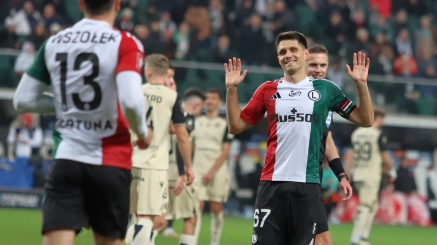 Trener Legii krytykowany! Siedzi na gorącym krześle? Wielu kibiców i ekspertów nie jest w stanie zrozumieć decyzji kadrowych Edwarda Iordanescu w ostatnich spotkaniach Legii Warszawa. Przez to zaczęły pojawiać się głosy o jego możliwym zwolnieniu. Ile jest w tym prawdy?
