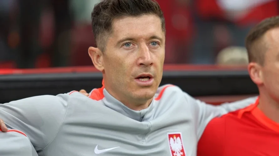 Przed nami mecz Szwecja &ndash; Polska w ramach eliminacji Mistrzostw Świata 2026. W tekście znajdziesz najważniejsze informacje dotyczące spotkania, między innymi gdzie oglądać transmisję tv i transmisję online oraz jak obejrzeć stream na żywo. Kiedy i o kt&oacute;rej godzinie mecz? [&hellip;]