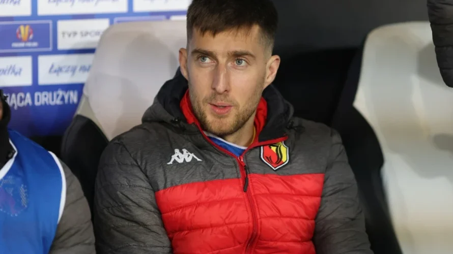 Przedstawiamy oficjalne składy na mecz (wyjściowe jedenastki) Fiorentina i Jagiellonia Białystok. Spotkanie rozpocznie się w czwartek 26 lutego 2026 o godzinie 18:45 na stadionie Stadio Artemio Franchi we Florencji. Fiorentina &ndash; Jagiellonia Białystok oficjalne składy Fiorentina Luca Lezzerini, M. Pongračić, [&hellip;]