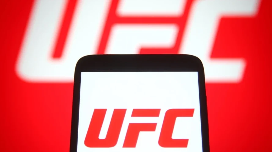 W nocy z 4 na 5 października odbędzie się gala UFC 320, kt&oacute;rej początek zaplanowano na p&oacute;łnoc. To wydarzenie wzbudza ogromne zainteresowanie w Polsce, bo w oktagonie zobaczymy starcie Jakuba Wikłacza z Patrickiem Mixem. UFC 320 gdzie obejrzeć? Transmisję gali [&hellip;]