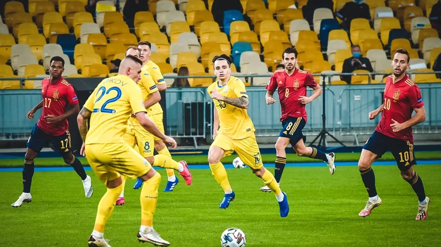 Przedstawiamy oficjalne składy (wyjściowe jedenastki) drużyn Ukraina i Azerbejdżan przed meczem eliminacji Mistrzostw Świata 2026. Spotkanie rozpocznie się o 20:45 w poniedziałek 13.10.2025 na Stadionie Cracovii im. J&oacute;zefa Piłsudskiego w Krakowie. Ukraina &ndash; Azerbejdżan oficjalne składy Ukraina Anatolii Trubin, Mykola [&hellip;]