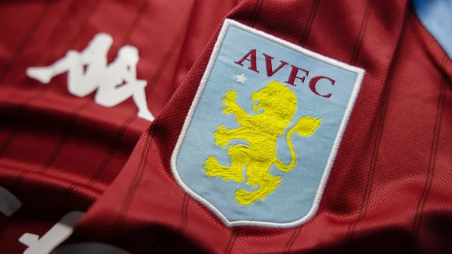 Przed nami mecz Aston Villa &ndash; Sunderland, kt&oacute;ry odbędzie się w niedzielę 19.04.2026 o godzinie 15:00 na stadionie Villa Park (Birmingham). Poniżej przedstawiamy sędziego, kt&oacute;ry poprowadzi to spotkanie. Aston Villa &ndash; Sunderland sędzia gł&oacute;wny Gł&oacute;wnym sędzią spotkania będzie S. Barrott. [&hellip;]