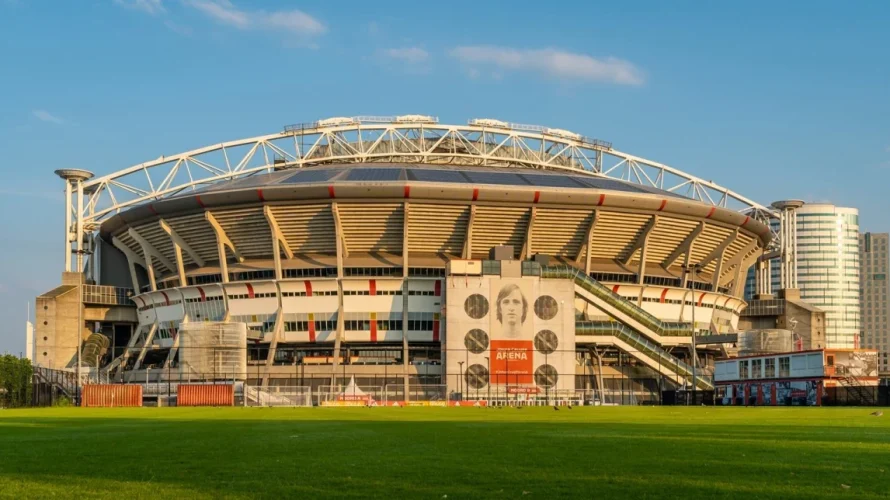 Prezentujemy oceny piłkarzy po meczu Ajax Amsterdam &ndash; Benfica. Sprawdźcie, kto zapracował na najwyższe noty, a kto otrzymał najsłabsze oceny w spotkaniu rozegranym we wtorek 25 listopada 2025 roku o godzinie 18:45, kt&oacute;re zakończyło się wynikiem 0:2. Ajax Amsterdam &ndash; [&hellip;]