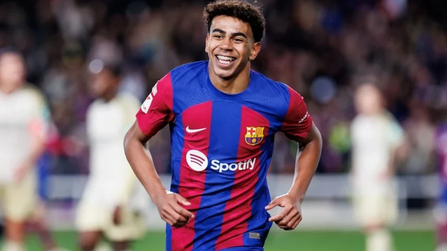 Przedstawiamy oceny piłkarzy po meczu Villarreal CF &ndash; FC Barcelona, w kt&oacute;rym sprawdzamy, kto wyr&oacute;żnił się na boisku, a kto zebrał najsłabsze noty. Spotkanie Villarreal CF &ndash; FC Barcelona zostało rozegrane w niedziela 21.12.2025 o 16:15 i zakończyło się wynikiem [&hellip;]