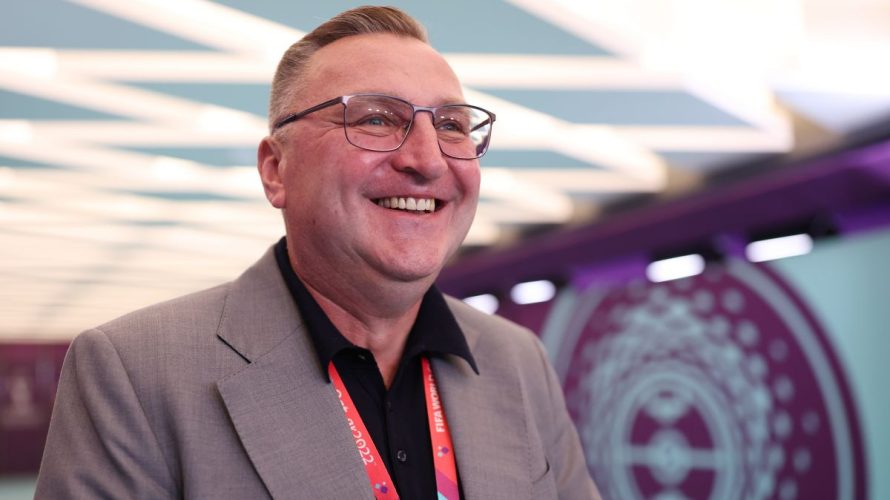 Polacy mają to do siebie, że lubią narzekać. Nie inaczej jest w przypadku piłki nożnej, gdzie często ofiarami są piłkarze, którzy z gorszym czy lepszym skutkiem reprezentują nas na arenie międzynarodowej. Ciekawym więc pytaniem jest – który z nich jest […]