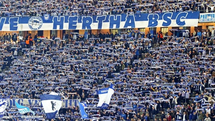 Poniżej przedstawiam statystyki, kursy i typy dotyczące spotkania Hertha Berlin – 1. FC Kaiserslautern. Mecz odbędzie się we wtorek 02.12.2025 o godzinie 18:00 w rozgrywkach Puchar Niemiec. Walka w olimpijskim stadionie w Berlinie zapowiada się jako konfrontacja solidnej defensywy gospodarzy […]