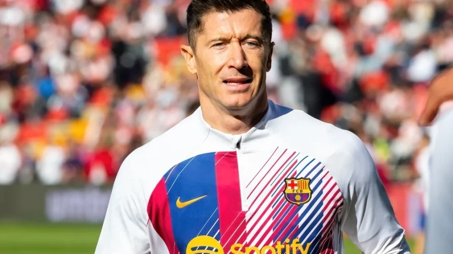 Przed nami mecz FC Barcelona &ndash; Eintracht Frankfurt, kt&oacute;ry odbędzie się wtorek 09.12.2025 o godzinie 21:00 na stadionie Estadi Ol&iacute;mpic Llu&iacute;s Companys. Przedstawiamy sędziego, kt&oacute;ry poprowadzi to spotkanie. FC Barcelona &ndash; Eintracht Frankfurt sędzia meczu Gł&oacute;wnym sędzią spotkania wskazany został [&hellip;]