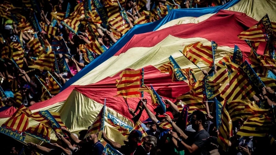Poniżej przedstawiam statystyki, typy i inne informacje przedmeczowe dotyczące spotkania Villarreal CF &ndash; Valencia CF w rozgrywkach La Liga. Mecz odbędzie się w niedzielę 22.02.2026 o godzinie 21:00. Valencia CF w ostatnich dziesięciu wyjazdowych meczach traciła średnio 1,3 gola na [&hellip;]