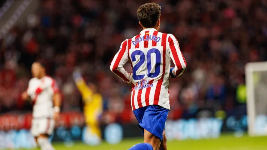 Spotkanie Atl&eacute;tico &ndash; Arsenal w ramach Ligi Mistrz&oacute;w zakończyło się remisem 1:1. Mecz odbył się w środę 29.04.2026 o godzinie 21:00. Poniżej przedstawiamy statystyki drużyn i piłkarzy po tym spotkaniu oraz listę strzelc&oacute;w i szczeg&oacute;łowe dane pomeczowe. Atl&eacute;tico &ndash; Arsenal [&hellip;]