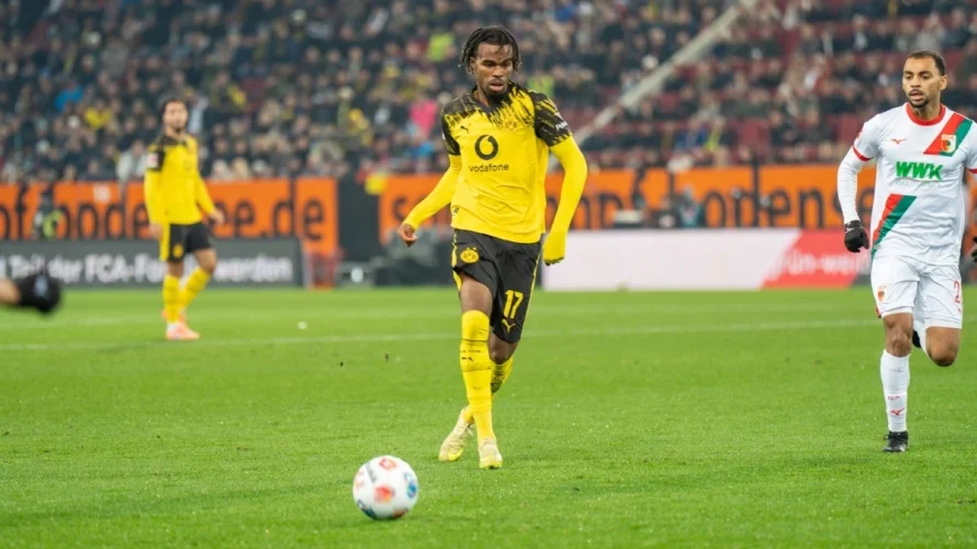 W sobotnim spotkaniu 29. kolejki Bundesligi Borussia Dortmund uległa Bayerowi Leverkusen 0:1. Mecz odbył się 11 kwietnia 2026 o godzinie 15:30 na Signal Iduna Park. Poniżej przedstawiamy statystyki drużyn i piłkarzy po meczu Borussia Dortmund &ndash; Bayer Leverkusen oraz informacje [&hellip;]
