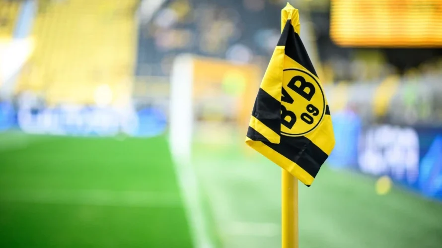 Przedstawiam oficjalne wyjściowe jedenastki drużyn Borussia Dortmund i Bayer Leverkusen na dzisiejsze spotkanie. Mecz rozpocznie się w sobotę 11.04.2026 o 15:30 na stadionie Signal Iduna Park w Dortmundzie. Borussia Dortmund &ndash; Bayer Leverkusen wyjściowe jedenastki Borussia Dortmund Gregor Kobel, Nico [&hellip;]