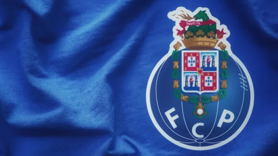 Poniżej przedstawiam statystyki, kursy i typy przedmeczowe dotyczące starcia FC Porto &ndash; CD Tondela w ramach 30. kolejki ligi portugalskiej. Mecz odbędzie się w niedzielę 19.04.2026 o godzinie 21:30 w Est&aacute;dio do Drag&atilde;o. Patrząc na liczby, to FC Porto jawi [&hellip;]