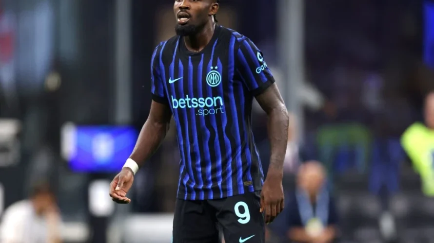 Mecz Inter Mediolan &ndash; Cagliari Calcio w rozgrywkach Serie A zakończył się zwycięstwem gospodarzy 3:0. Spotkanie odbyło się w piątek 17.04.2026 o 20:45 na Stadio Giuseppe Meazza w Mediolanie. Poniżej przedstawiam statystyki drużyn i zawodnik&oacute;w po tym spotkaniu oraz listę [&hellip;]