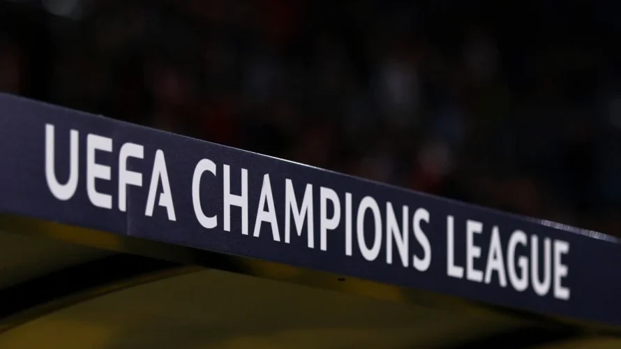 Przed nami p&oacute;łfinały UEFA Champions League w sezonie 2025/2026. Pierwsze spotkania tej fazy zostaną rozegrane w dniach 28&ndash;29 kwietnia, natomiast mecze rewanżowe zaplanowano na 5&ndash;6 maja 2026 roku. W grze pozostały już tylko cztery najlepsze drużyny, dlatego kibice mogą spodziewać [&hellip;]