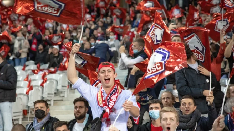 Lille wygrało 1:0 na wyjeździe z Paris FC w meczu 31. kolejki francuskiej Ligue 1 i umocniło się na 4. miejscu w tabeli, mając 57 punkt&oacute;w, tyle samo co trzeci Lyon. Paris FC jako beniaminek zajmuje 12. pozycję z 38 [&hellip;]