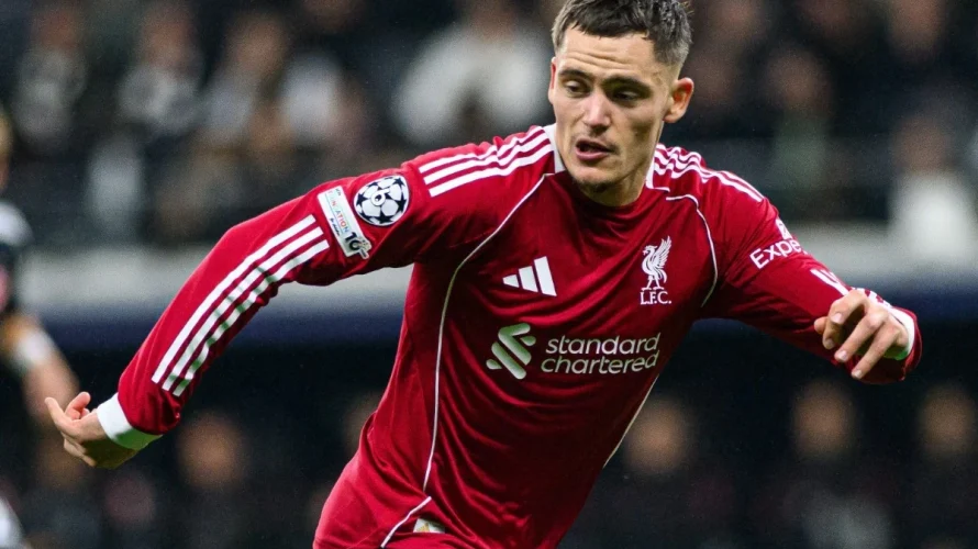 Przedstawiamy oficjalne składy na mecz drużyn Liverpool i Galatasaray SK. Spotkanie rozpocznie się o 21:00 na stadionie Anfield. Liverpool &ndash; Galatasaray SK oficjalne składy Liverpool Alisson Becker, Virgil Van Dijk, Ibrahima Konat&eacute;, Milos Kerkez, Jeremie Frimpong, Alexis Mac Allister, Ryan [&hellip;]