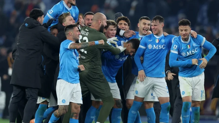 Przedstawiam oficjalne składy na mecz (wyjściowe jedenastki) drużyn Napoli i Lazio Rzym. Spotkanie rozpocznie się w sobotę 18.04.2026 o godz. 18:00 na stadionie Stadio Diego Armando Maradona w Neapolu. Napoli &ndash; Lazio Rzym oficjalne składy Napoli Vanja Milinkovic-Savic, Alessandro Buongiorno, [&hellip;]